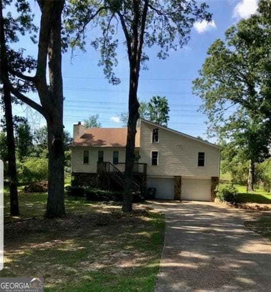 3 bedroom, 2 bathroom, 2,117 sq ft single family residence sold at 6070 Ridge Way, Douglasville, GA 30135