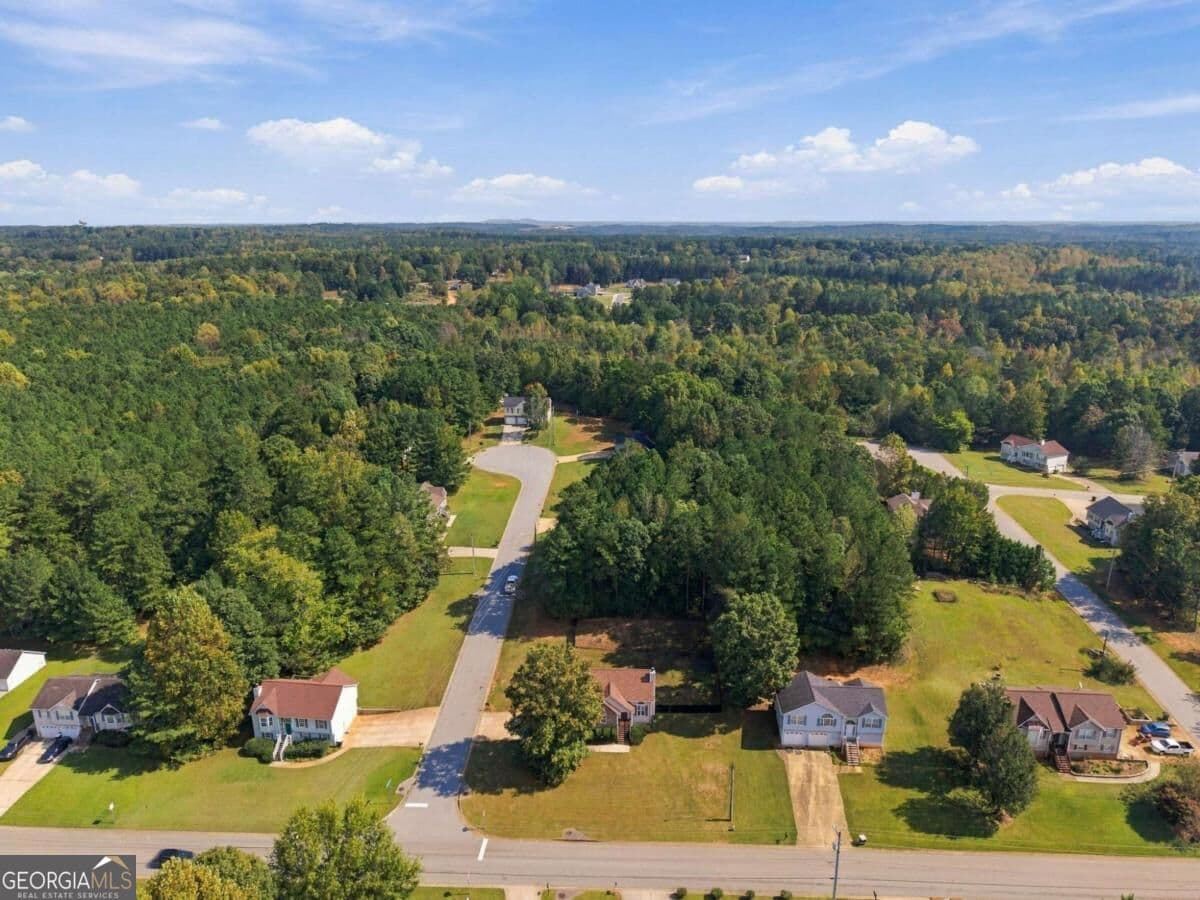 3 bedroom, 2 bathroom single family residence for sale at 20 Pinnacle Point Way, Rockmart, GA 30153 — photo 6