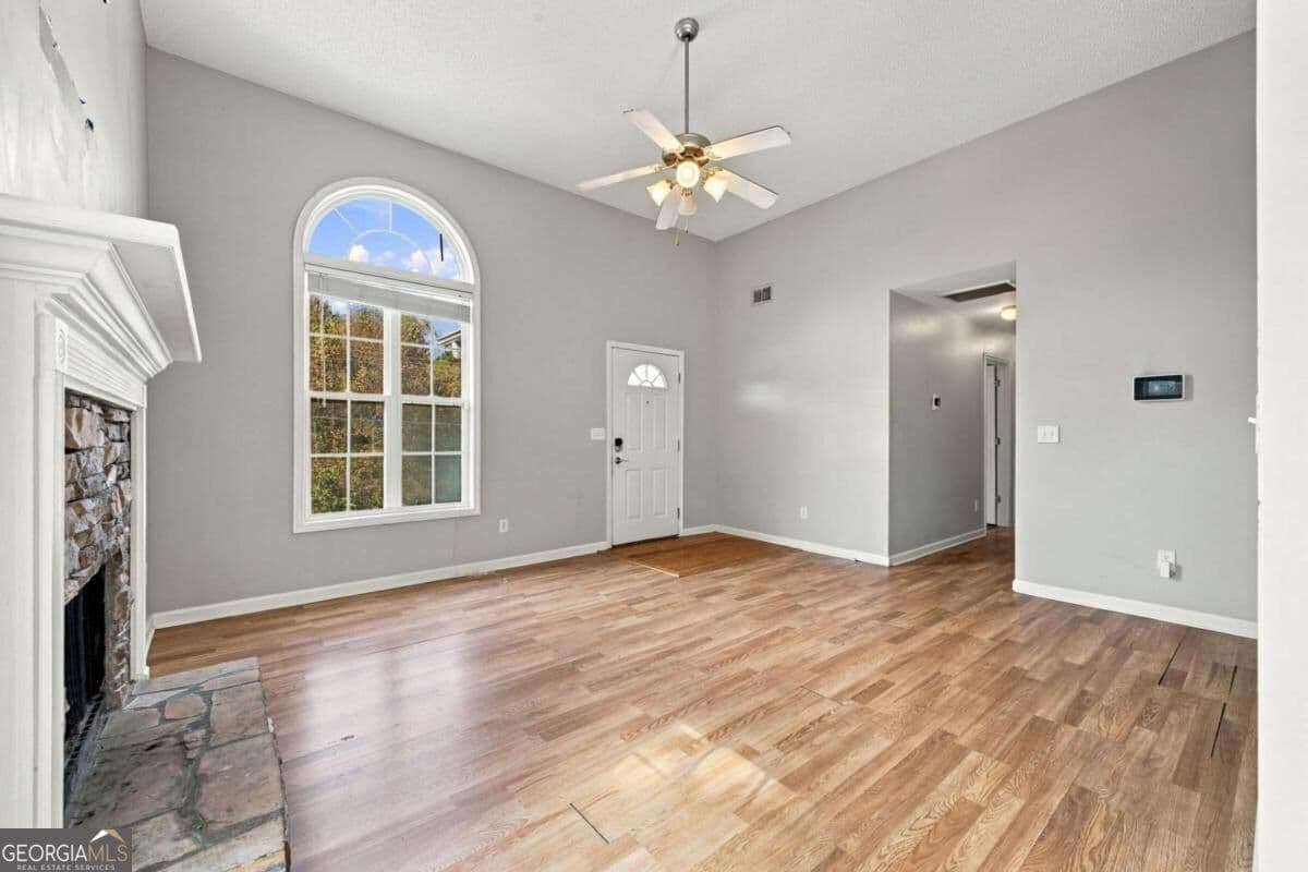 3 bedroom, 2 bathroom single family residence for sale at 20 Pinnacle Point Way, Rockmart, GA 30153 — photo 3