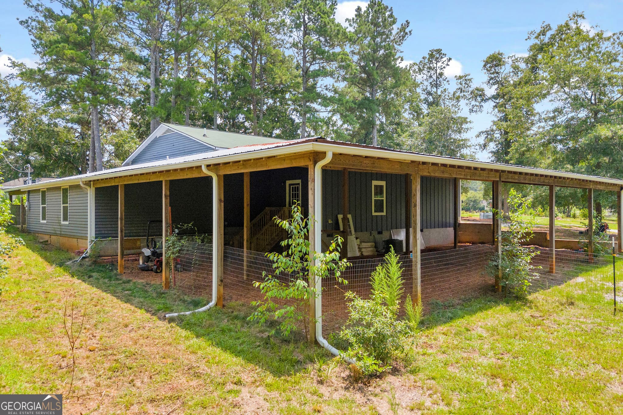 3 bedroom, 2 bathroom, 2,656 sq ft single family residence for sale at 239 Jeremy Drive, Colbert, GA 30628 — photo 2