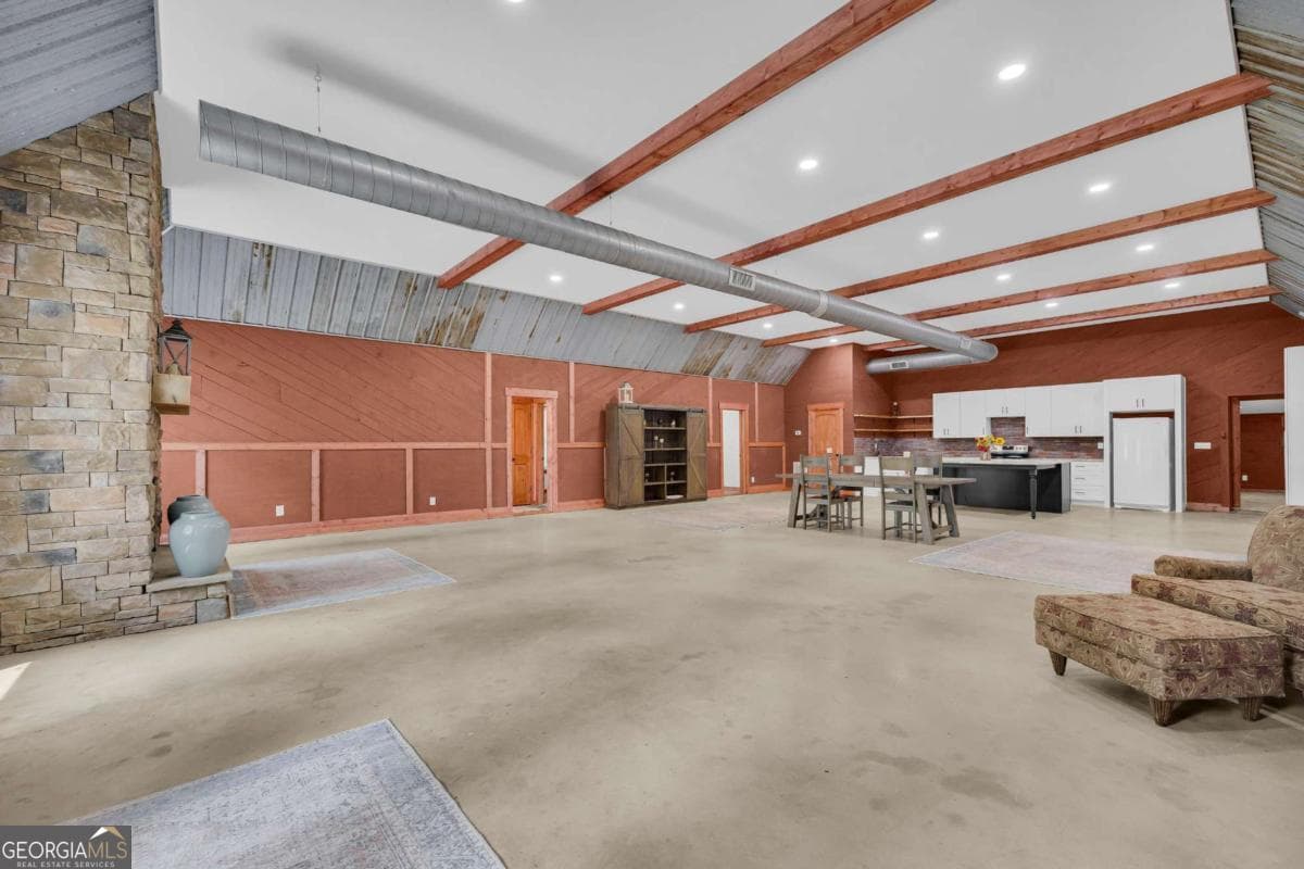 3 bedroom, 2 bathroom, 2,656 sq ft single family residence for sale at 239 Jeremy Drive, Colbert, GA 30628 — photo 7