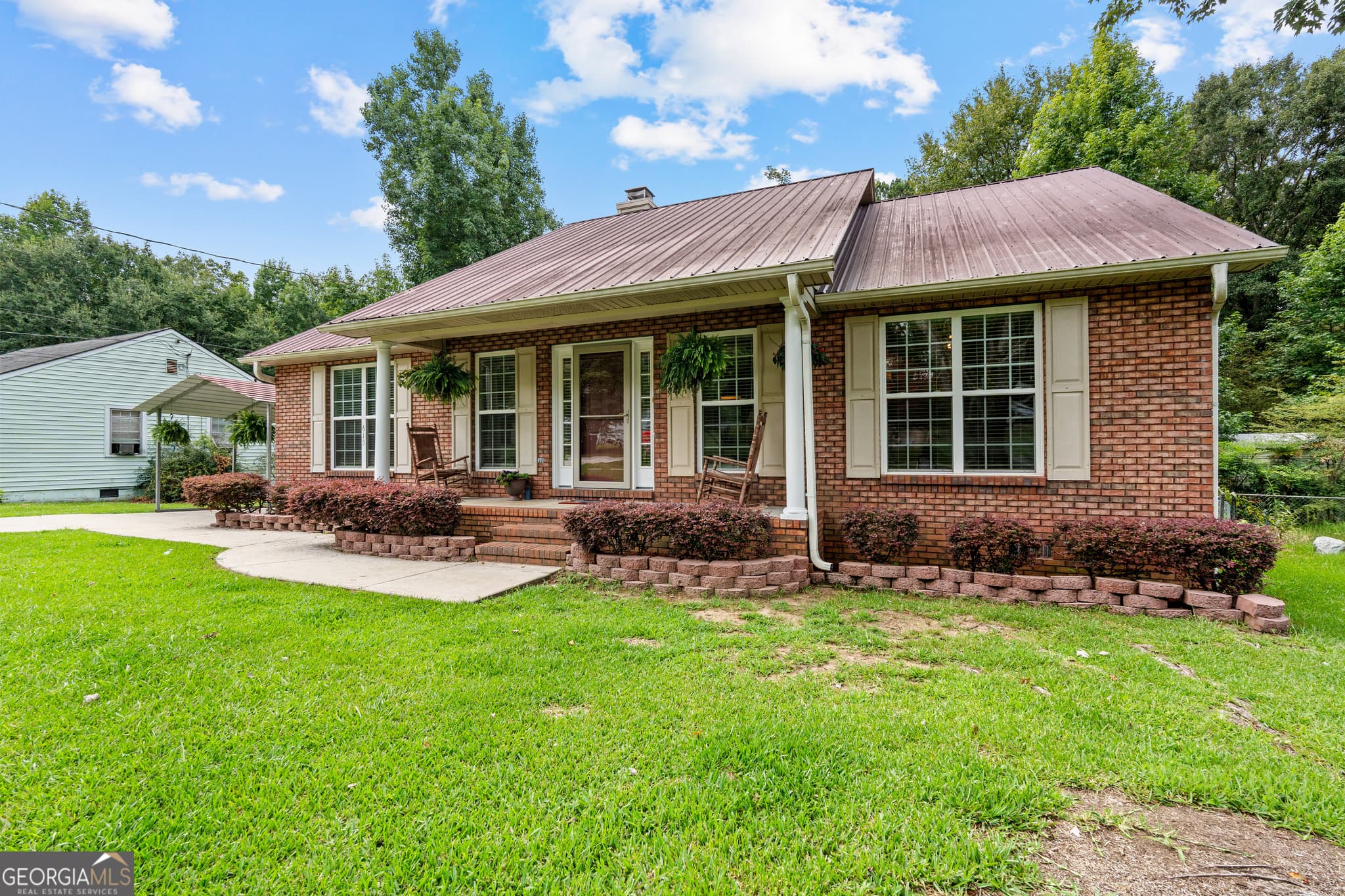 2 bedroom, 2 bathroom, 1,530 sq ft single family residence for sale at 615 Peach Street, Manchester, GA 31816 — photo 2