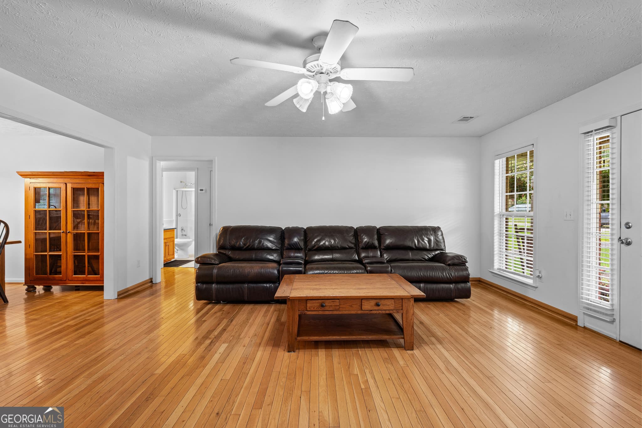2 bedroom, 2 bathroom, 1,530 sq ft single family residence for sale at 615 Peach Street, Manchester, GA 31816 — photo 5