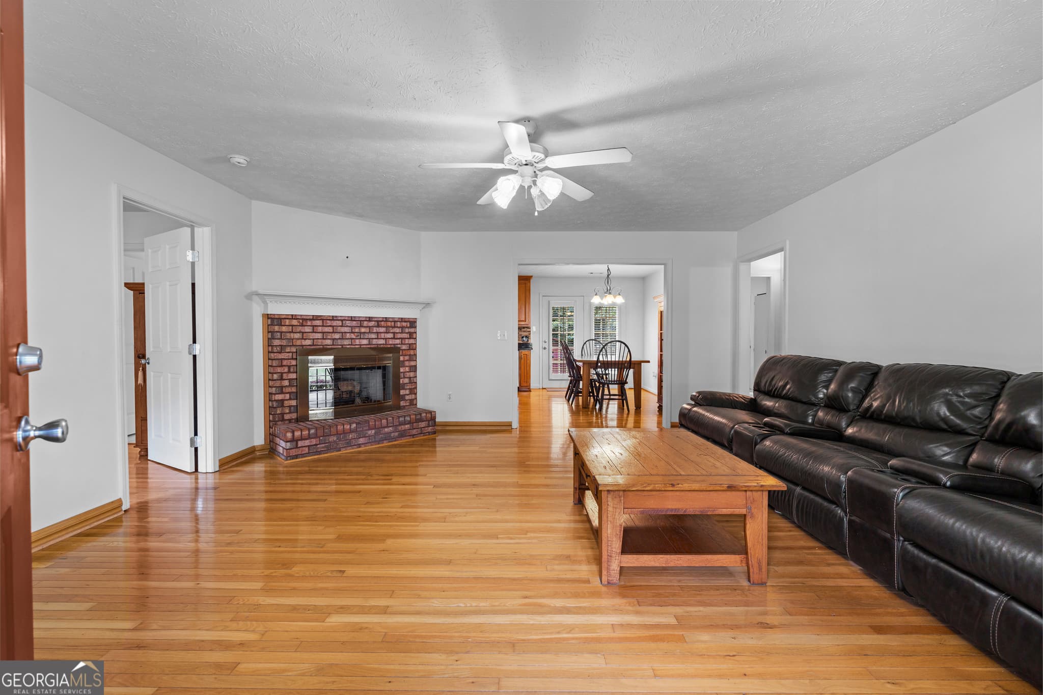 2 bedroom, 2 bathroom, 1,530 sq ft single family residence for sale at 615 Peach Street, Manchester, GA 31816 — photo 4