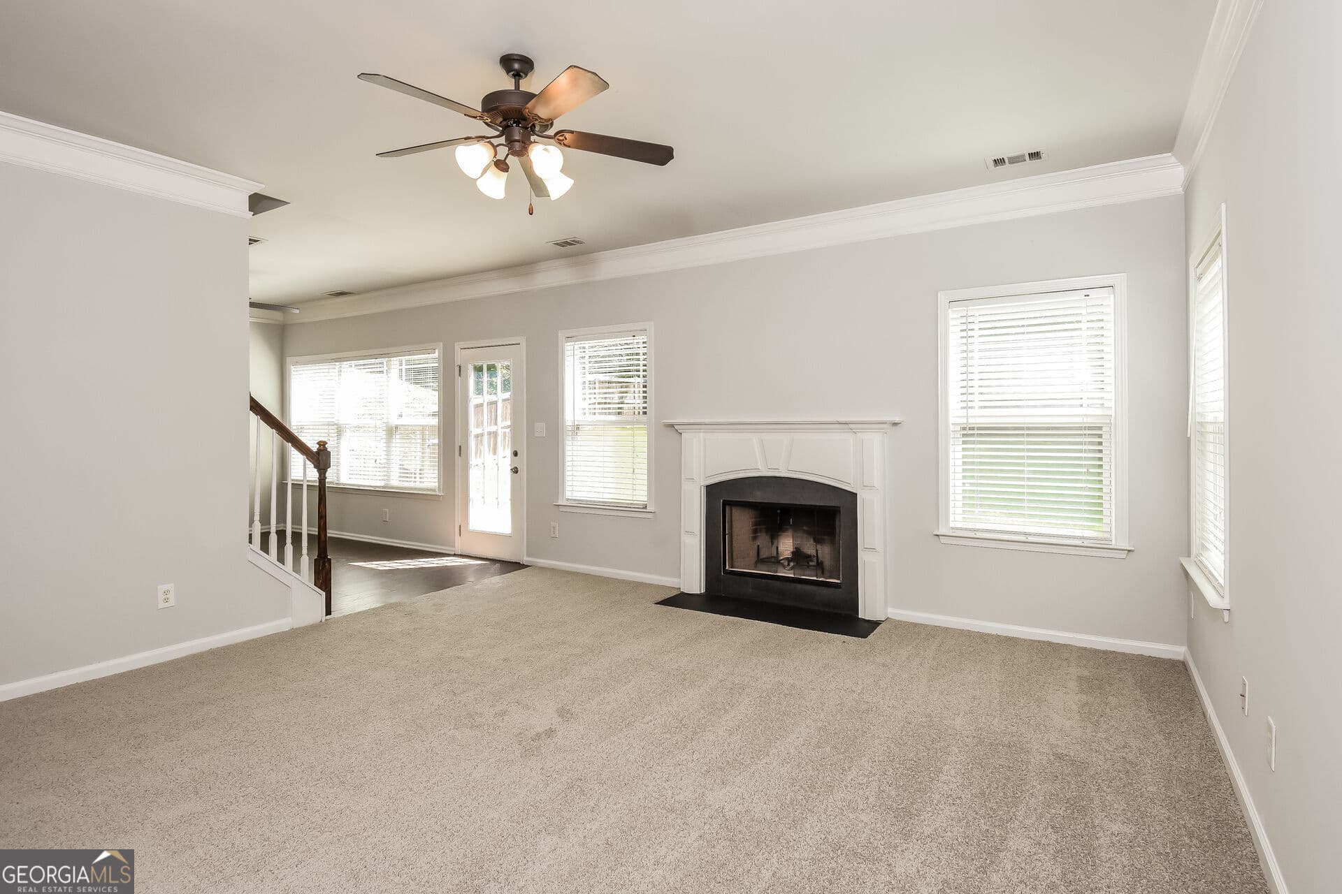 4 bedroom, 2.5 bathroom, 1,840 sq ft single family residence for sale at 300 Allen Bridge Road, Talmo, GA 30575 — photo 3