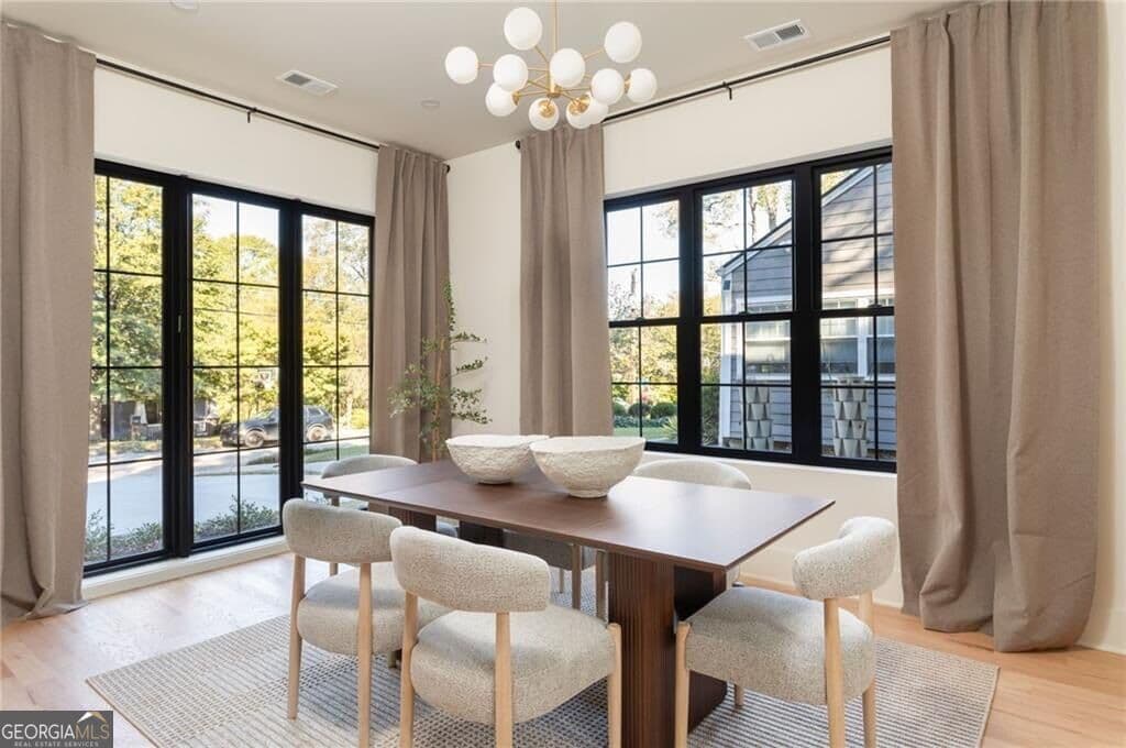 5 bedroom, 4 bathroom, 3,300 sq ft single family residence for sale at 1040 Gilbert Street, Atlanta, GA 30316 — photo 6