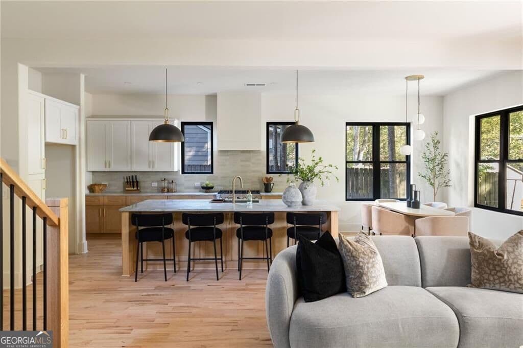 5 bedroom, 4 bathroom, 3,300 sq ft single family residence for sale at 1040 Gilbert Street, Atlanta, GA 30316 — photo 10