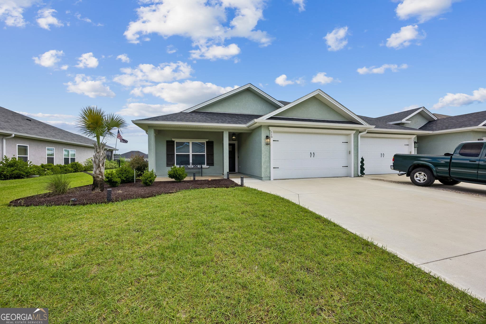 3 bedroom, 2 bathroom, 1,994 sq ft townhouse for sale at 119 The Villas Way, Kingsland, GA 31548 — photo 4