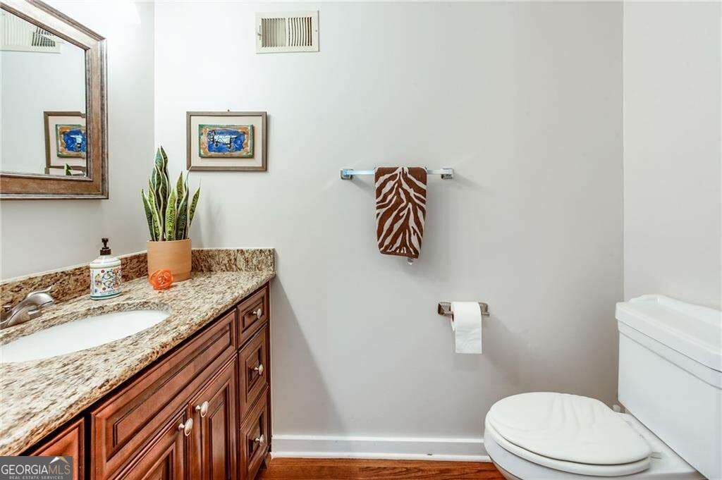 5 bedroom, 4.5 bathroom, 3,896 sq ft single family residence for rent at 2720 Margaret Mitche Drive, Atlanta, GA 30327 for $5,500 a month — photo 7