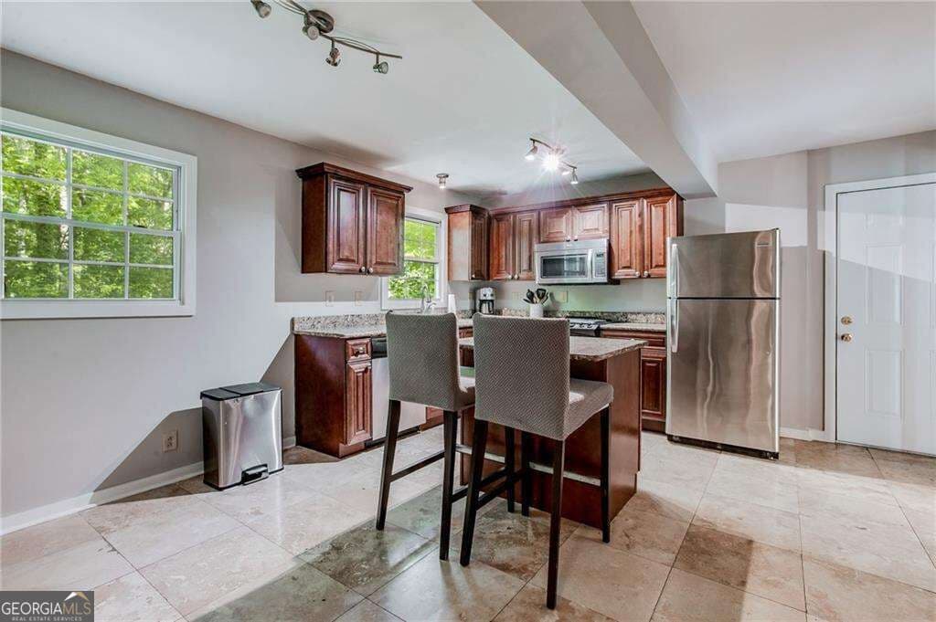 5 bedroom, 4.5 bathroom, 3,896 sq ft single family residence for rent at 2720 Margaret Mitche Drive, Atlanta, GA 30327 for $5,500 a month — photo 10