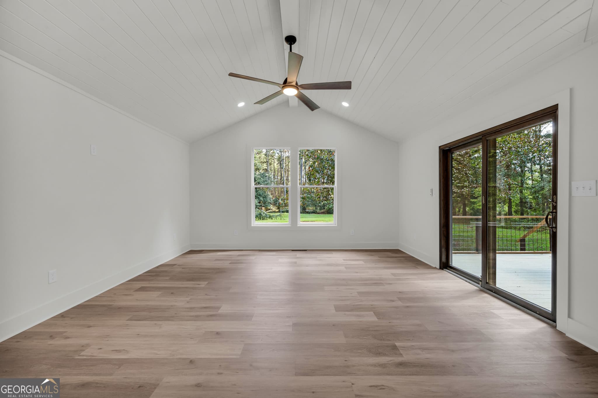 4 bedroom, 3.5 bathroom, 2,200 sq ft single family residence for sale at 1040 Woodbine Drive, Watkinsville, GA 30677 — photo 8