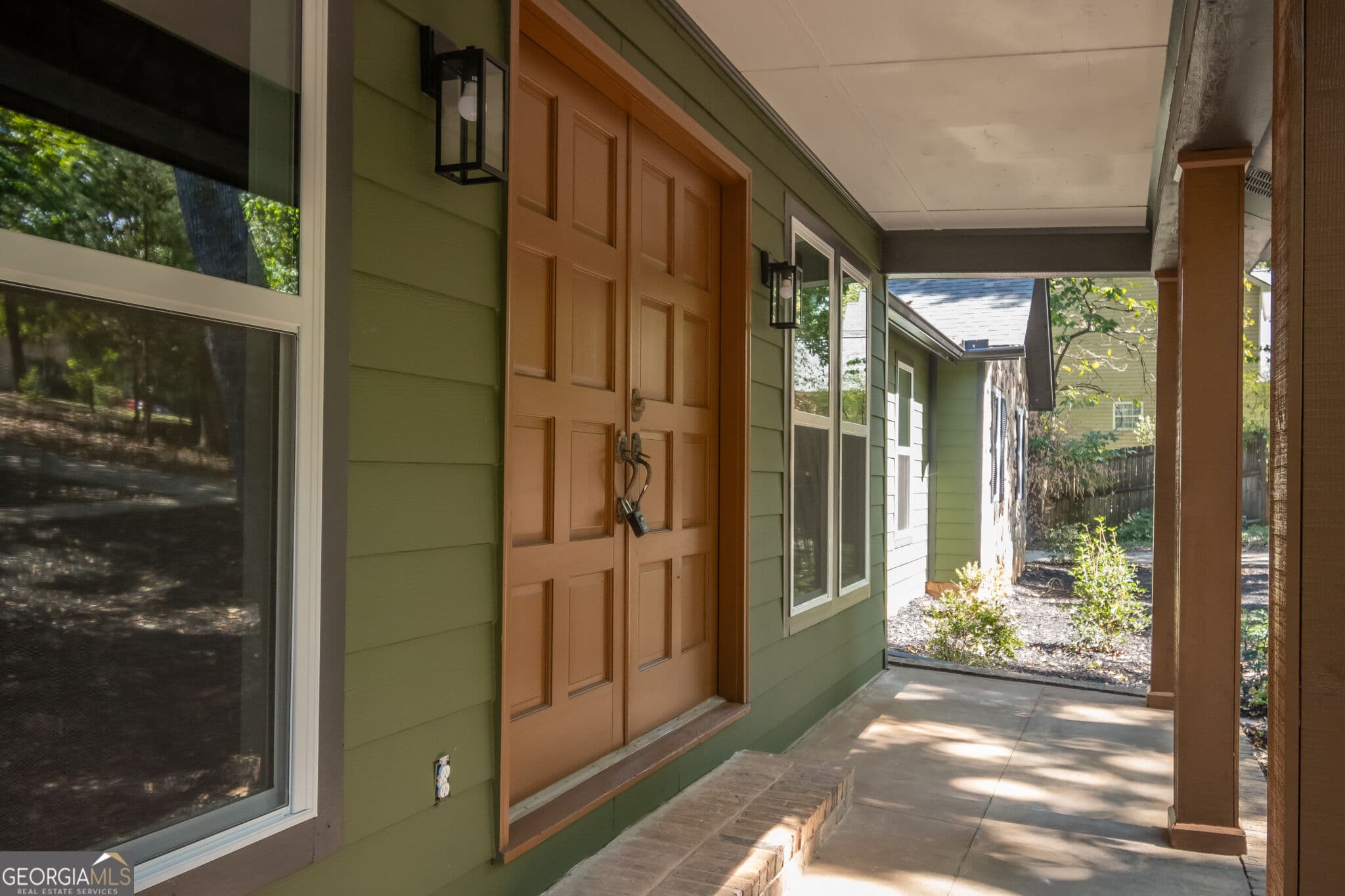 4 bedroom, 3.5 bathroom, 4,427 sq ft single family residence for sale at 160 Lake Forest Drive, Athens, GA 30607 — photo 3