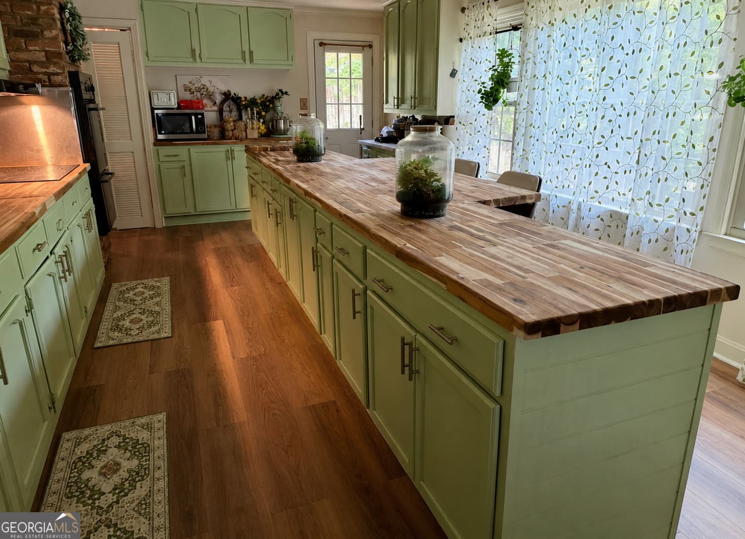 3 bedroom, 3 bathroom, 3,823 sq ft single family residence for sale at 112 Geneva Street, Dublin, GA 31021 — photo 10