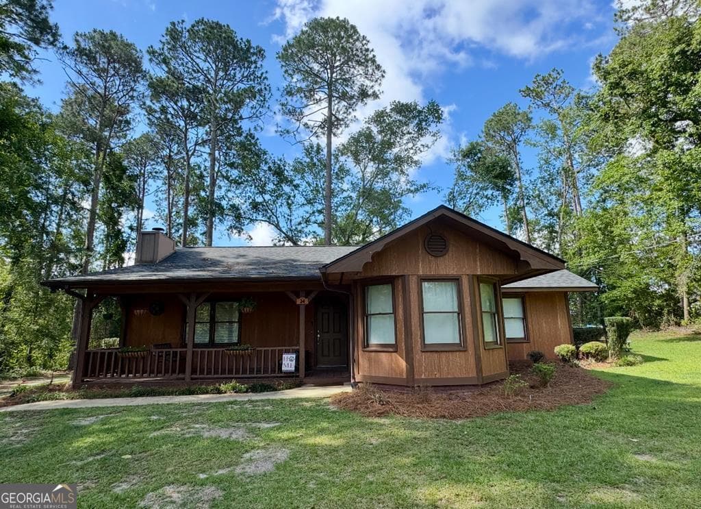 3 bedroom, 2 bathroom, 1,921 sq ft residential sold at 24 Reindeer Street, Lyons, GA 30436