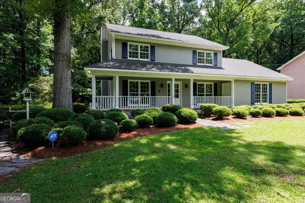 3 bedroom, 2.5 bathroom, 2,089 sq ft single family residence sold at 6111 Peake Road, Macon, GA 31220