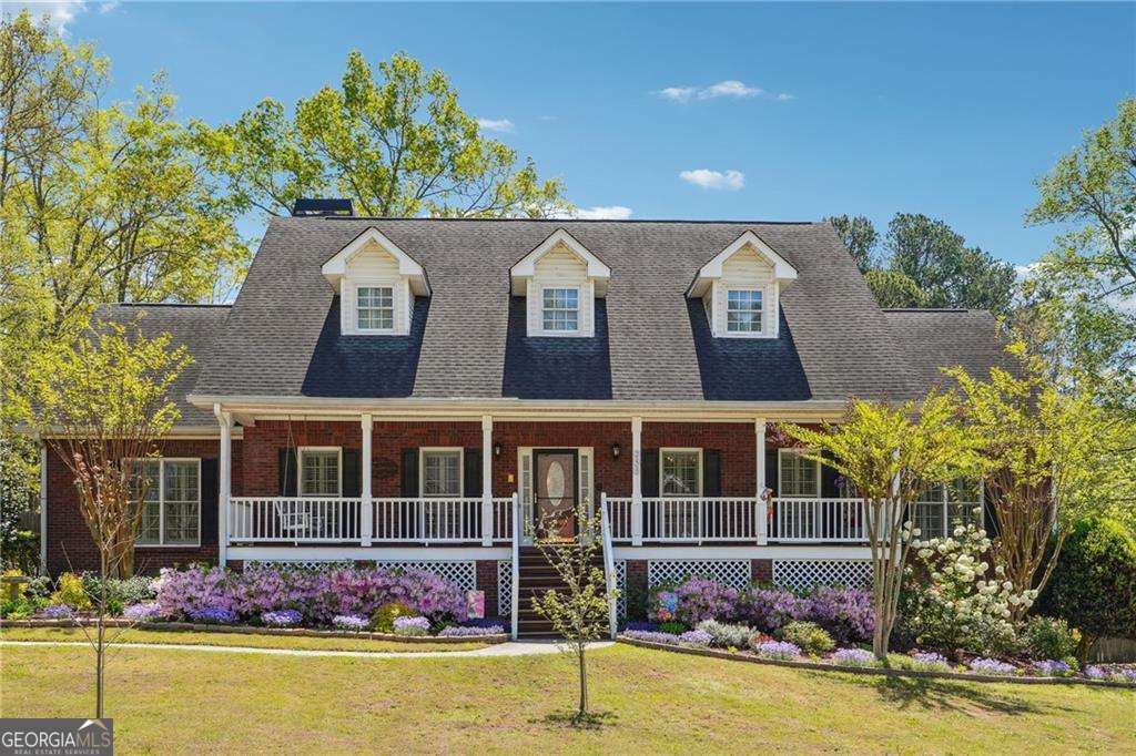 5 bedroom, 5.5 bathroom, 6,079 sq ft single family residence sold at 255 HELENS MANOR Drive, Lawrenceville, GA 30045