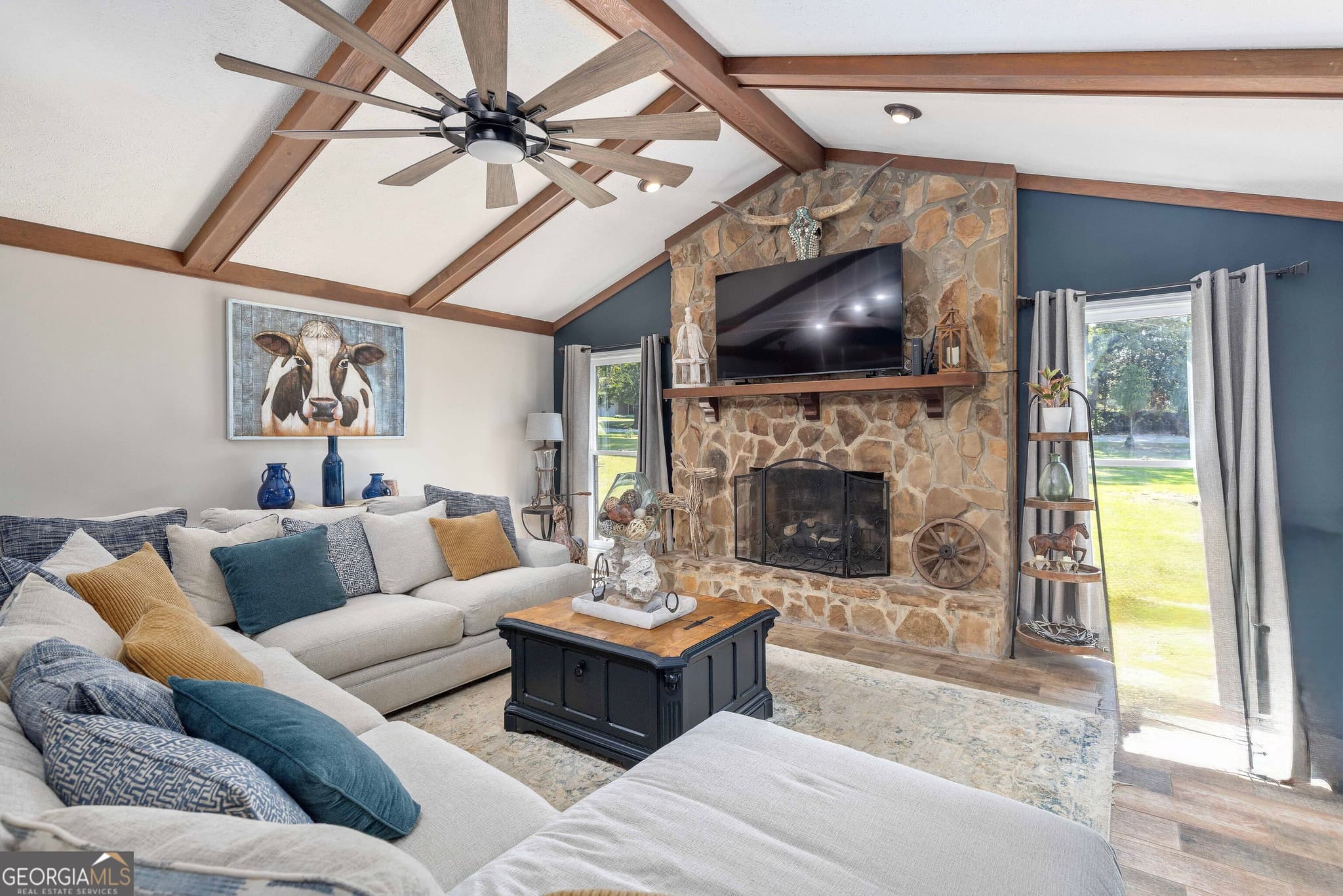 3 bedroom, 2 bathroom, 2,237 sq ft single family residence for sale at 6811 Mobley Road, Columbus, GA 31904 — photo 3