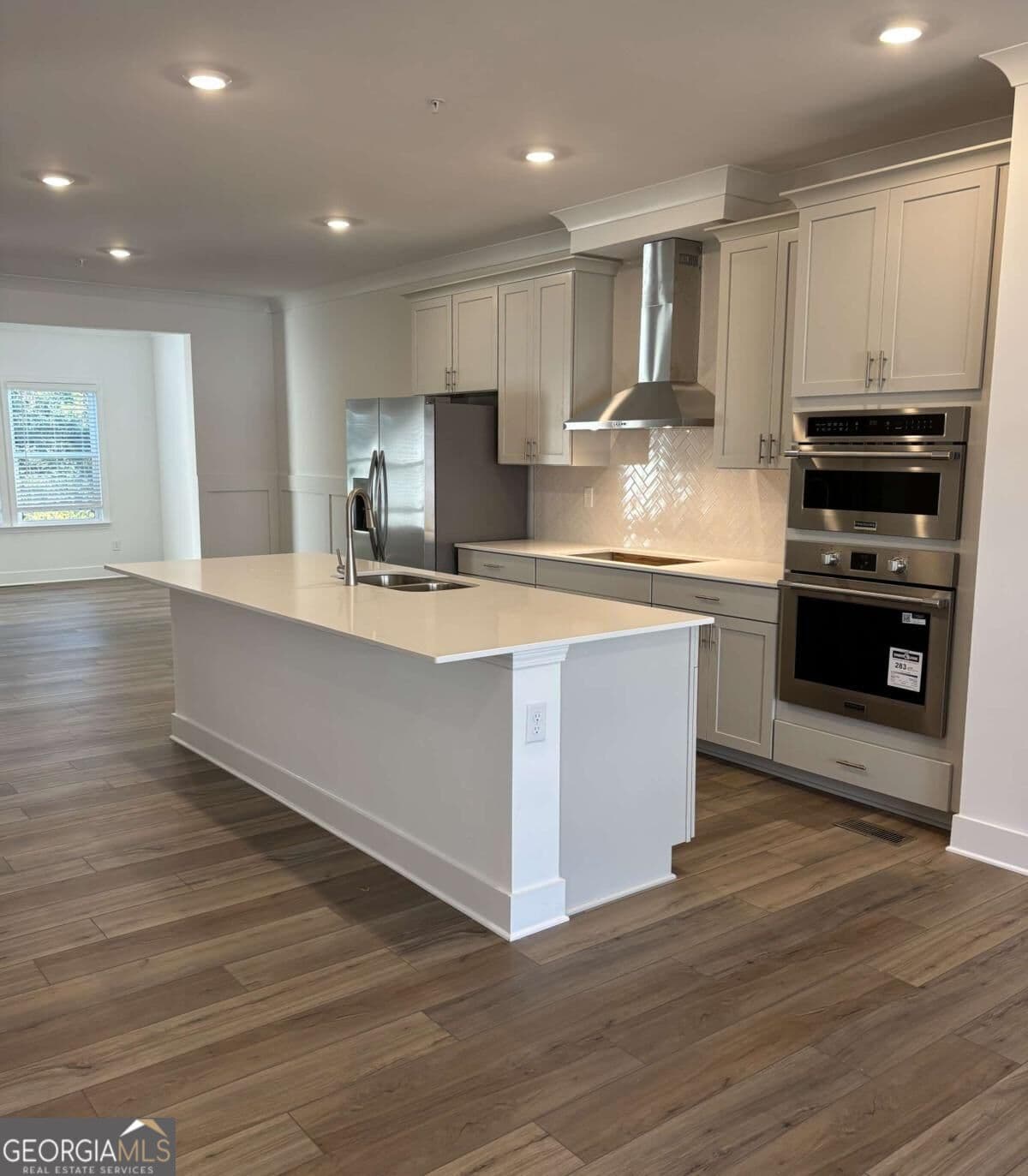 4 bedroom, 3.5 bathroom, 2,476 sq ft townhouse for sale at 472 Brodie Drive 73, Woodstock, GA 30188 — photo 2