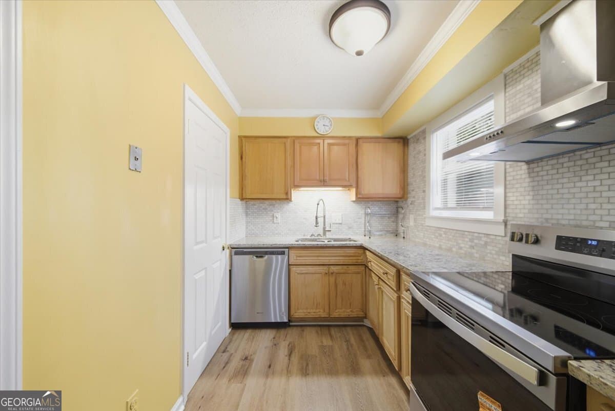 3 bedroom, 2.5 bathroom, 1,340 sq ft condominium for sale at 4701 Flat Shoals Road 43E, Union City, GA 30291 — photo 9