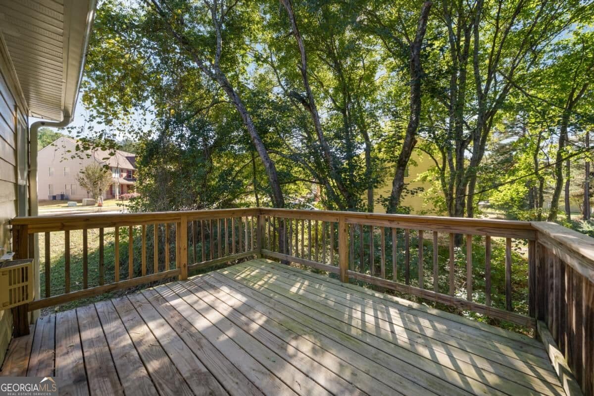 8 bedroom, 4 bathroom, 4,538 sq ft single family residence for sale at 6941 Roane Court, Lithonia, GA 30038 — photo 7