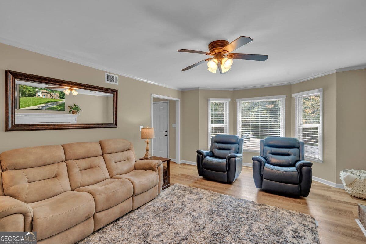 3 bedroom, 2.5 bathroom, 2,416 sq ft single family residence for sale at 125 Newberry Street, Fayetteville, GA 30215 — photo 6
