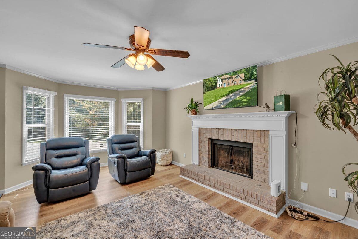 3 bedroom, 2.5 bathroom, 2,416 sq ft single family residence for sale at 125 Newberry Street, Fayetteville, GA 30215 — photo 7