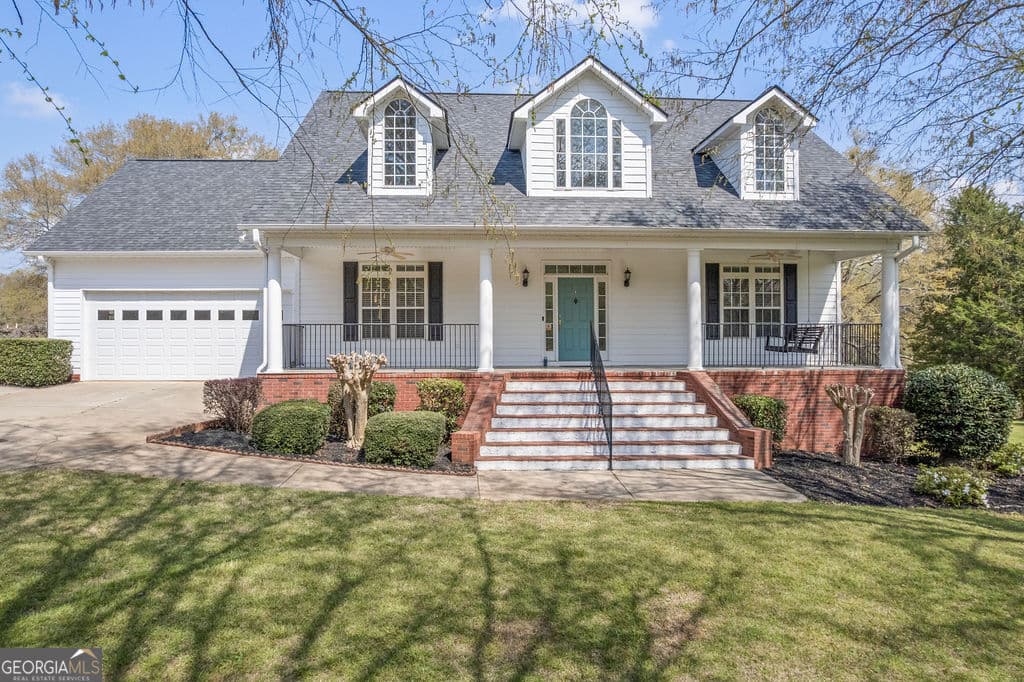 3 bedroom, 2 bathroom, 3,644 sq ft single family residence for sale at 188 Ball Street, Moreland, GA 30259