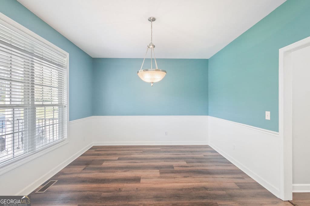 3 bedroom, 2 bathroom, 3,644 sq ft single family residence for sale at 188 Ball Street, Moreland, GA 30259 — photo 9