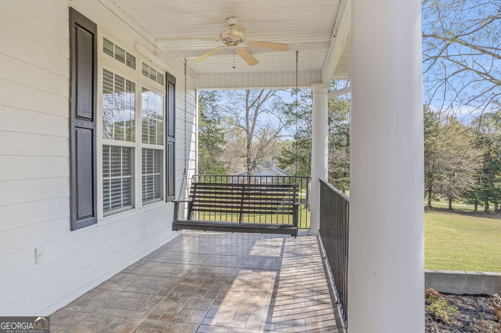 3 bedroom, 2 bathroom, 3,644 sq ft single family residence for sale at 188 Ball Street, Moreland, GA 30259 — photo 4