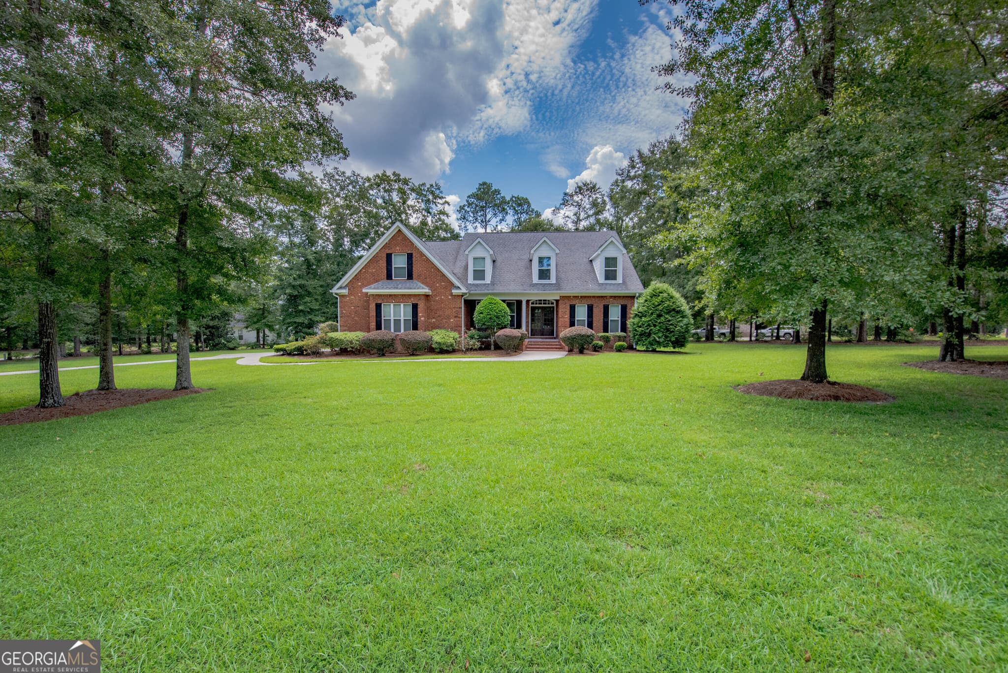 6 bedroom, 4 bathroom, 3,942 sq ft single family residence for sale at 304 Old Windmill Road, Perry, GA 31069 — photo 8