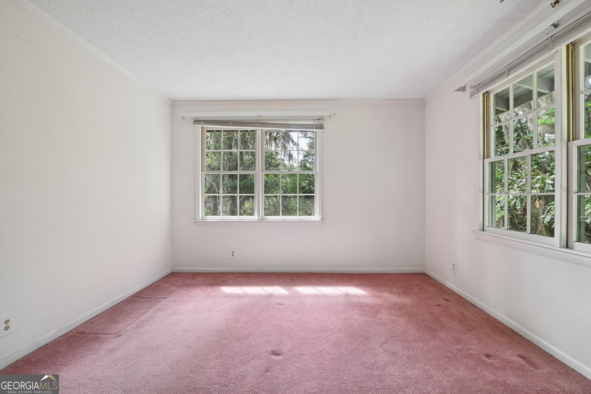 4 bedroom, 2.5 bathroom, 2,991 sq ft single family residence for sale at 180 Saint Clair Drive, St. Simons, GA 31522 — photo 6