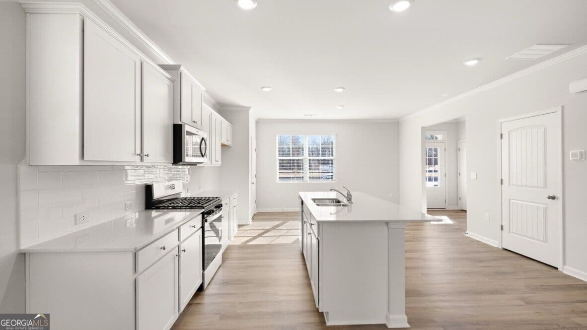 4 bedroom, 2.5 bathroom, 2,398 sq ft single family residence for sale at 90 Lambton Place, Braselton, GA 30517 — photo 10