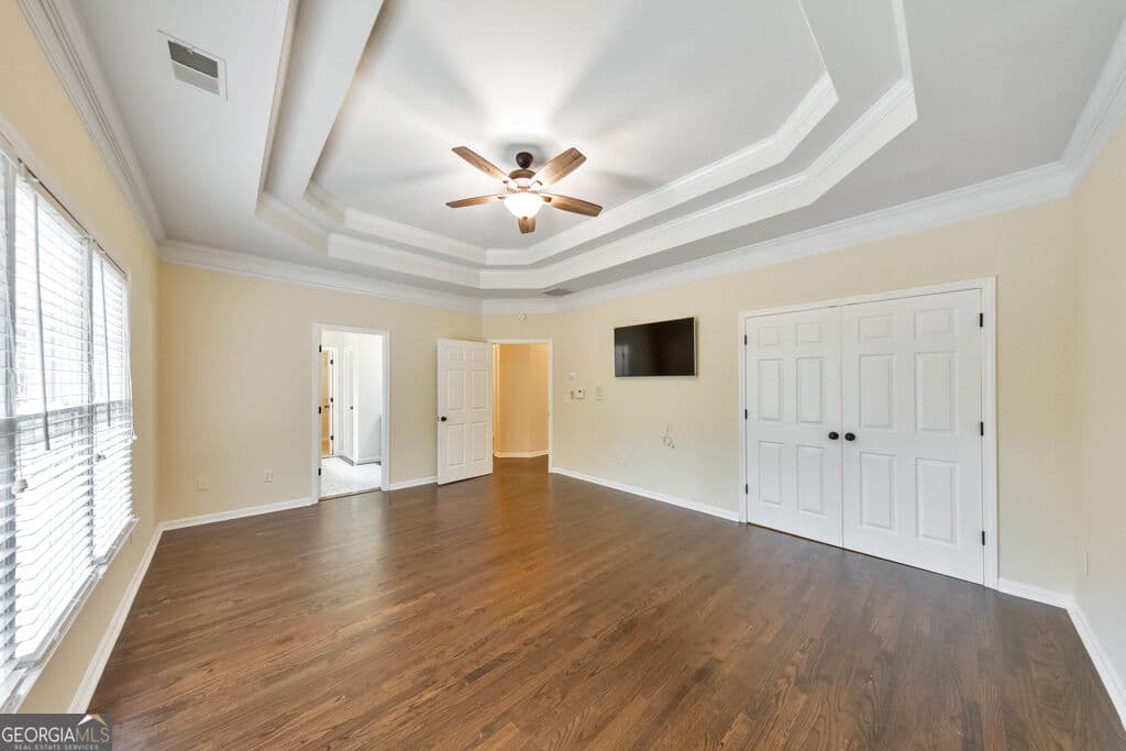 6 bedroom, 5 bathroom, 5,003 sq ft single family residence for sale at 396 Collegiate Drive, Powder Springs, GA 30127 — photo 5
