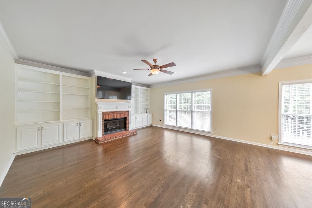 6 bedroom, 5 bathroom, 5,003 sq ft single family residence for sale at 396 Collegiate Drive, Powder Springs, GA 30127 — photo 4