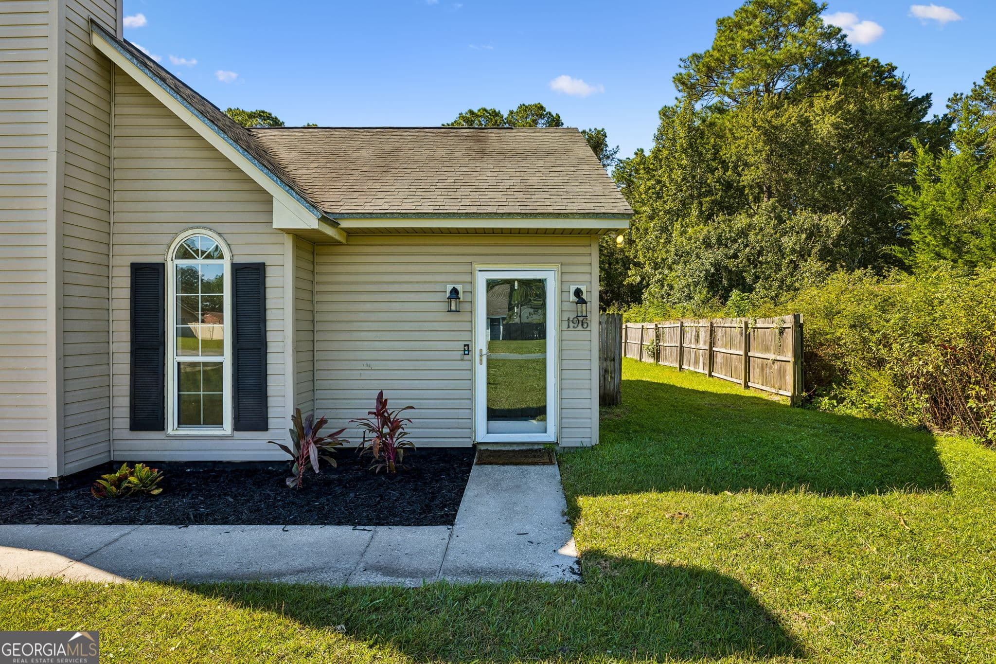 3 bedroom, 2 bathroom, 1,212 sq ft single family residence for sale at 196 Wood Duck Drive, Woodbine, GA 31569 — photo 5