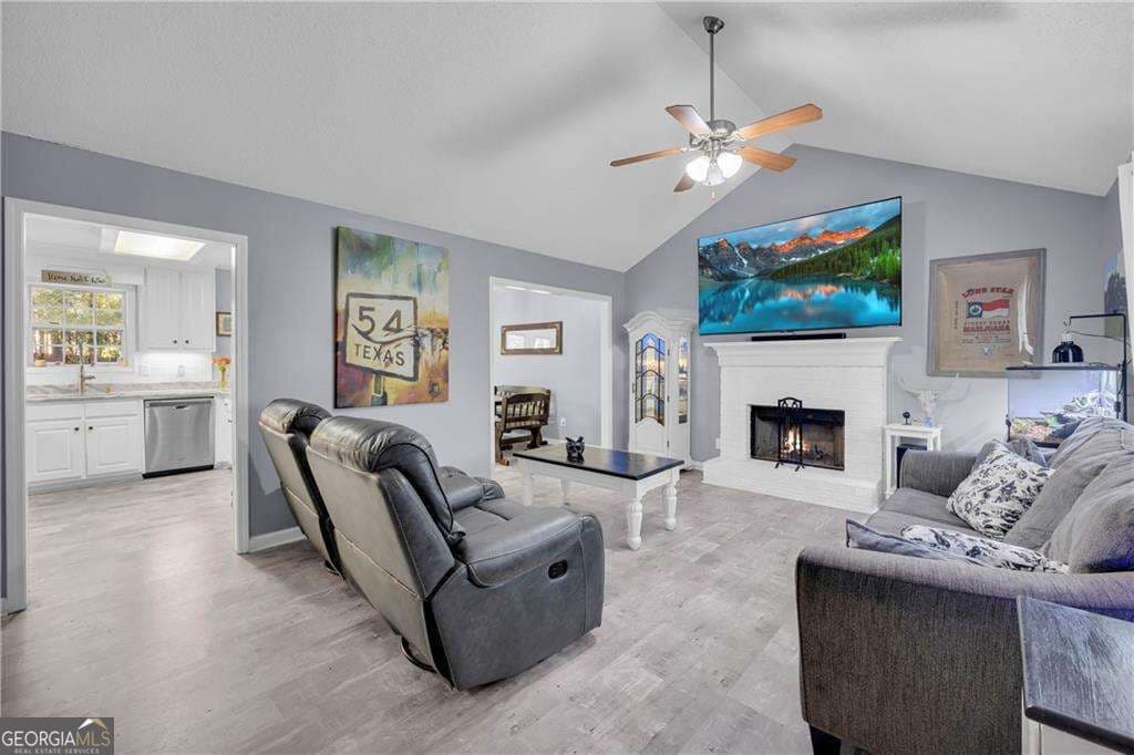 4 bedroom, 3 bathroom, 1,683 sq ft single family residence for sale at 1653 Amalie Drive, Statham, GA 30666 — photo 6