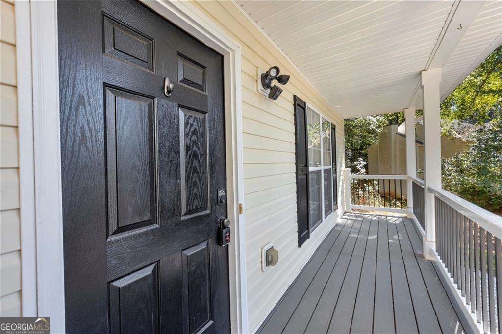 4 bedroom, 3 bathroom, 1,683 sq ft single family residence for sale at 1653 Amalie Drive, Statham, GA 30666 — photo 4