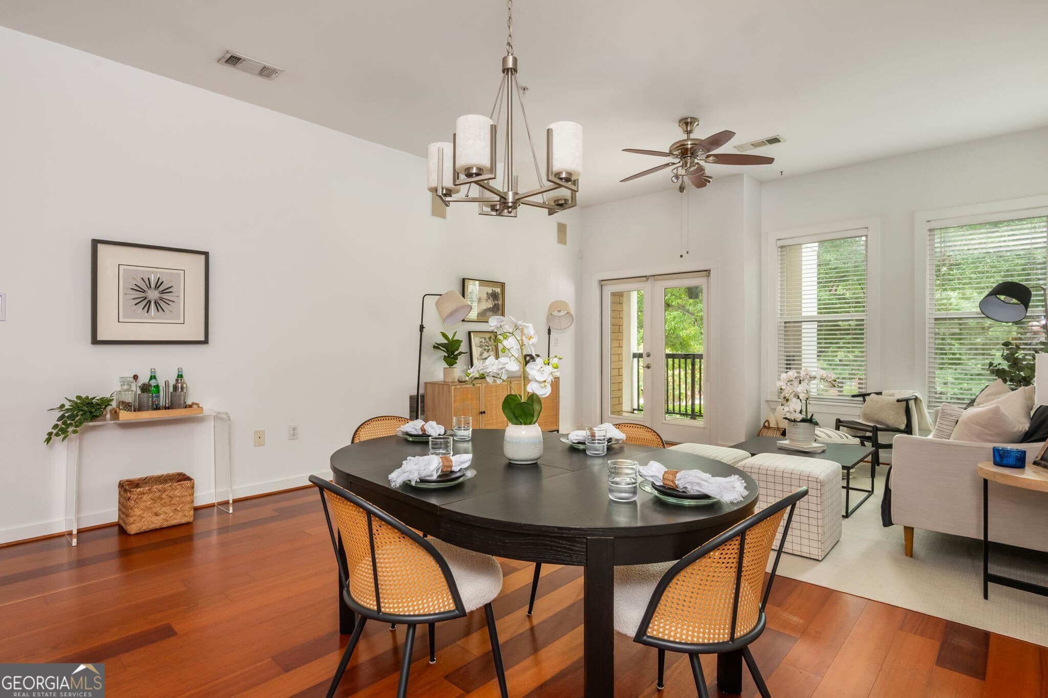 2 bedroom, 2 bathroom, 1,191 sq ft condominium for sale at 870 Inman Village Parkway 201, Atlanta, GA 30307 — photo 1 of 51