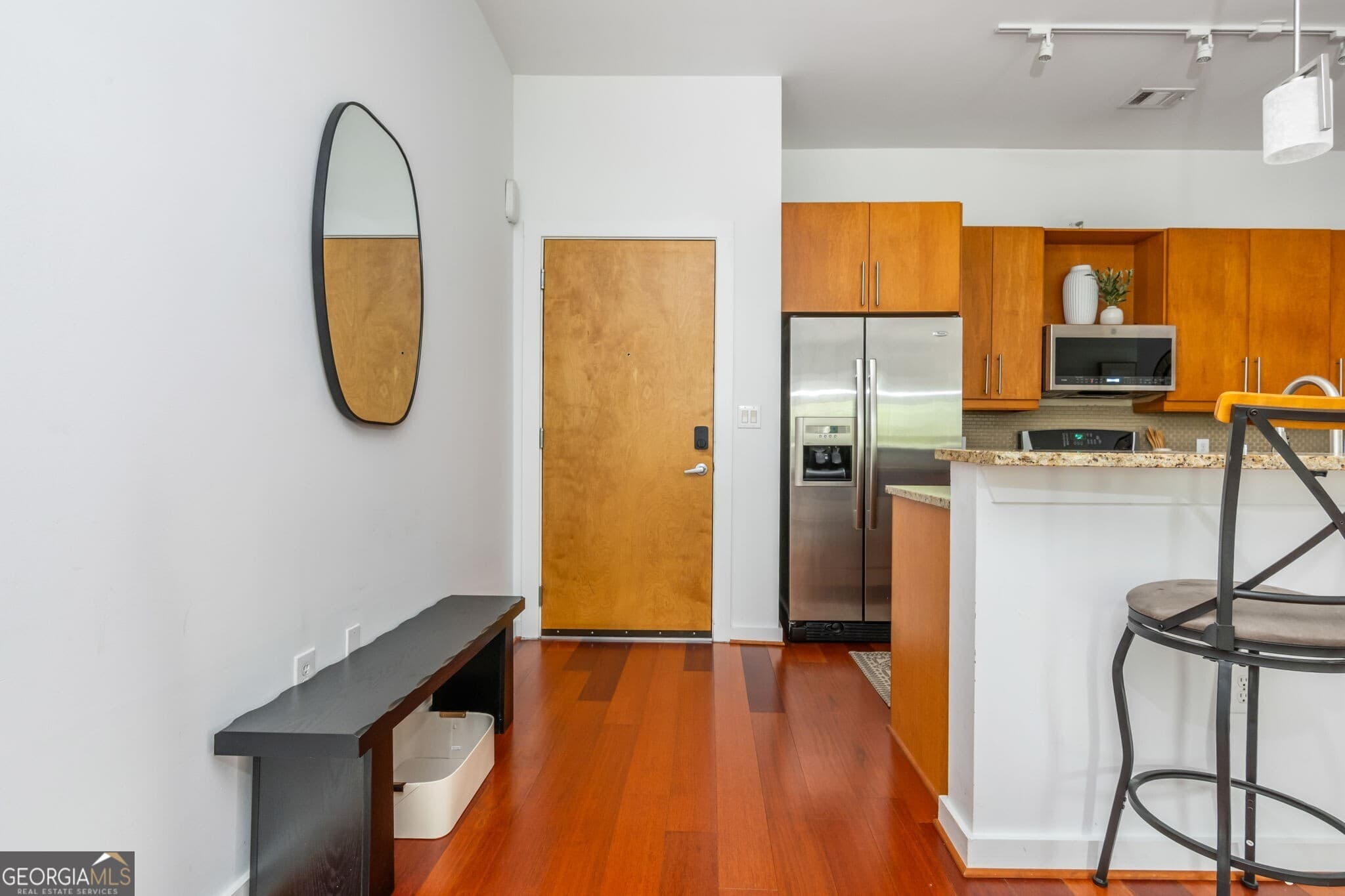 2 bedroom, 2 bathroom, 1,191 sq ft condominium for sale at 870 Inman Village Parkway 201, Atlanta, GA 30307 — photo 5