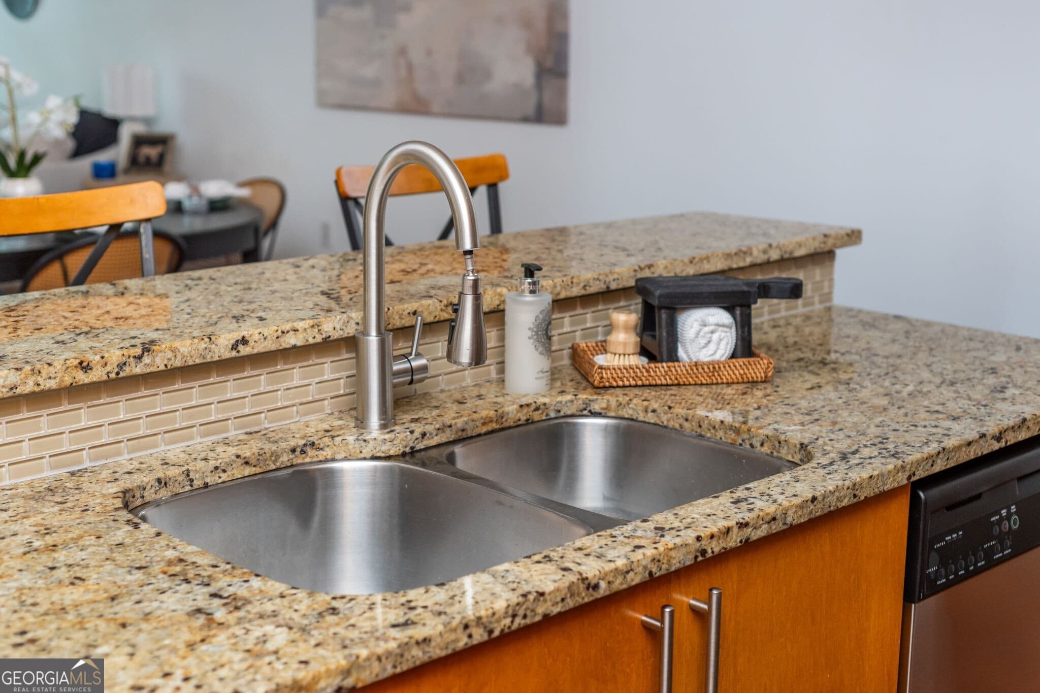 2 bedroom, 2 bathroom, 1,191 sq ft condominium for sale at 870 Inman Village Parkway 201, Atlanta, GA 30307 — photo 10