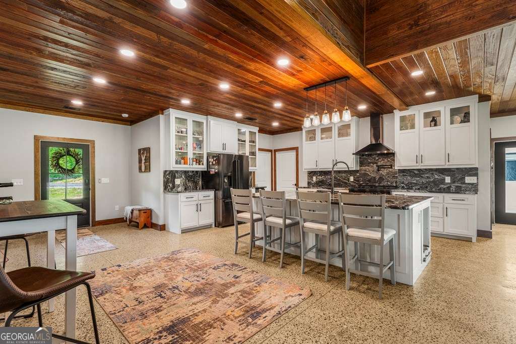 3 bedroom, 3.5 bathroom, 3,668 sq ft single family residence for sale at 795 Hunter Road, Cataula, GA 31804 — photo 4
