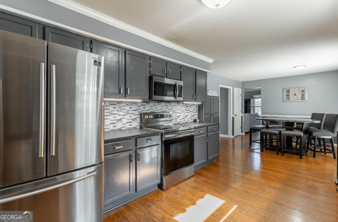 3 bedroom, 2 bathroom, 2,010 sq ft single family residence under contract at 621 Lee Drive, Ringgold, GA 30736 — photo 5