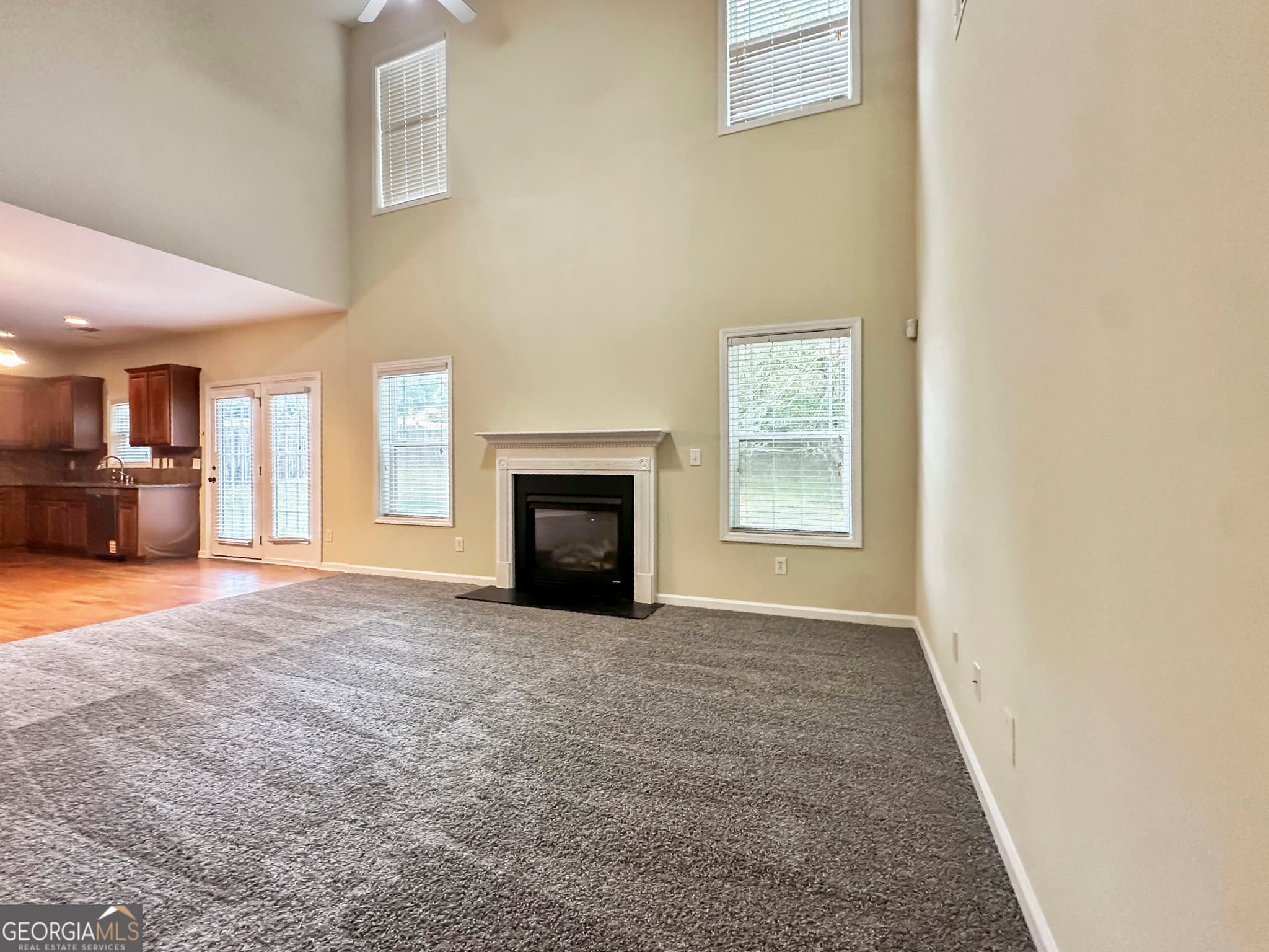 4 bedroom, 2.5 bathroom, 2,724 sq ft single family residence for sale at 1091 Forest Creek Drive, Canton, GA 30115 — photo 6