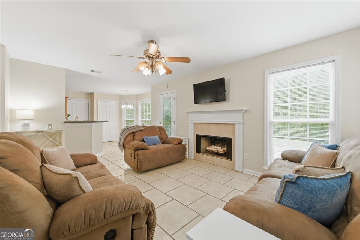 4 bedroom, 2.5 bathroom, 2 sq ft single family residence for sale at 1422 Pelican Lane, Townsend, GA 31331 — photo 6