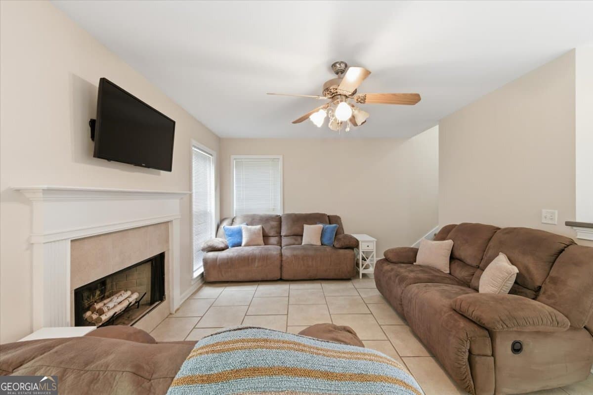4 bedroom, 2.5 bathroom, 2 sq ft single family residence for sale at 1422 Pelican Lane, Townsend, GA 31331 — photo 8