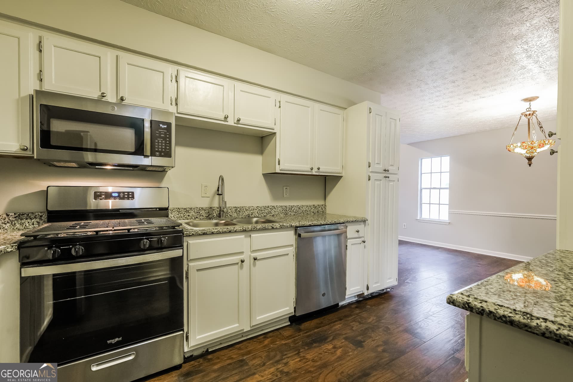 3 bedroom, 2.5 bathroom, 1,626 sq ft single family residence for sale at 1701 Ivy Glenn Road, Decatur, GA 30032 — photo 9