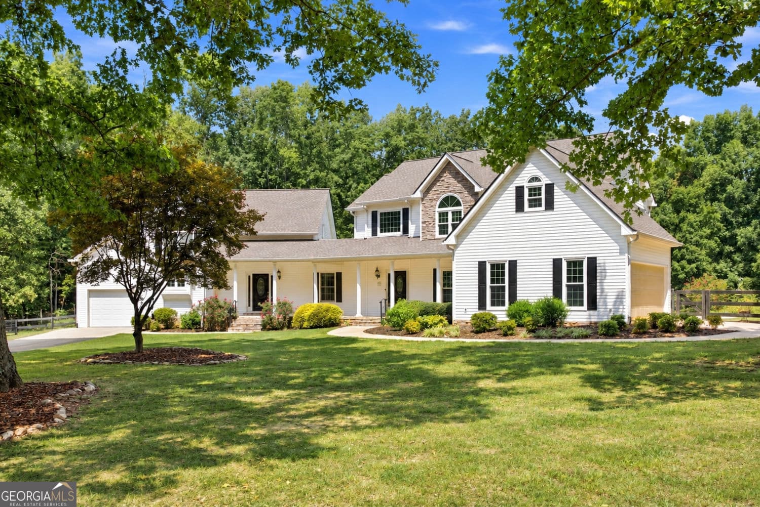 7 bedroom, 6.5 bathroom, 5,097 sq ft single family residence for sale at 2203 Arbor Hill Road, Canton, GA 30115 — photo 9