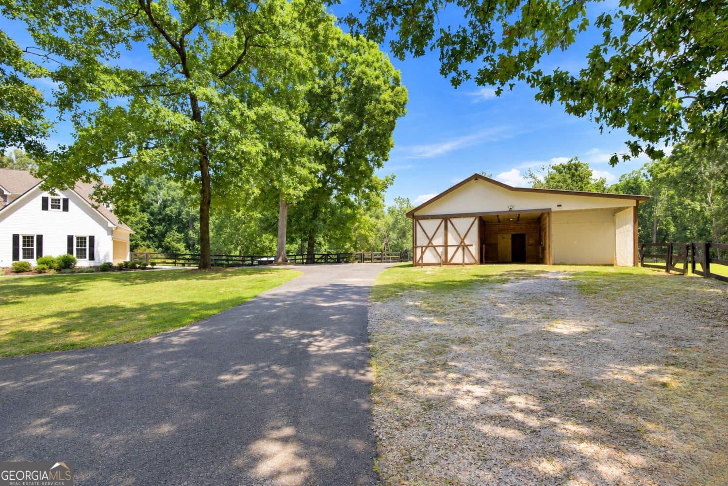 7 bedroom, 6.5 bathroom, 5,097 sq ft single family residence for sale at 2203 Arbor Hill Road, Canton, GA 30115 — photo 4