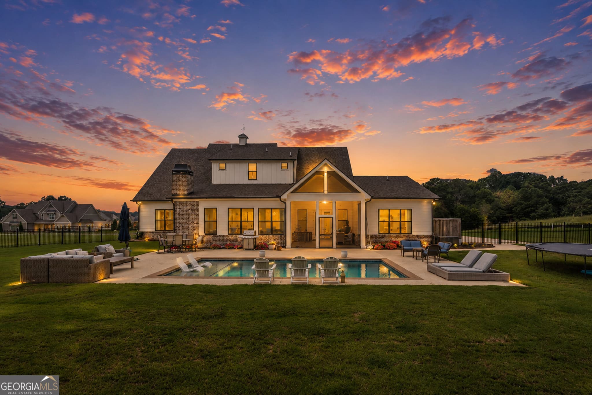 5 bedroom, 4.5 bathroom, 4,355 sq ft single family residence for sale at 1901 Askew Road, Greensboro, GA 30642 — photo 2