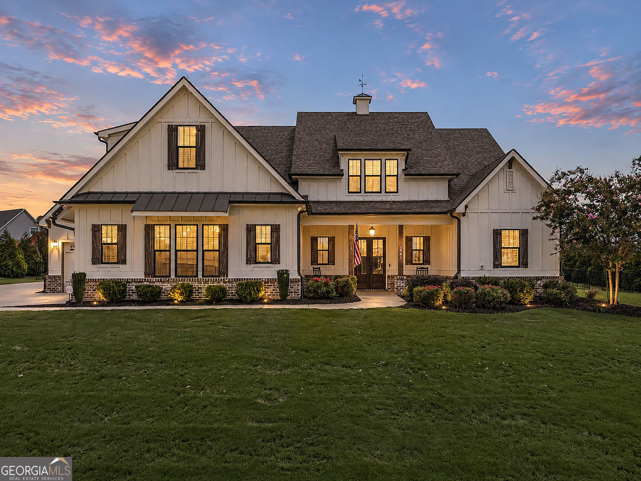 5 bedroom, 4.5 bathroom, 4,355 sq ft single family residence for sale at 1901 Askew Road, Greensboro, GA 30642 — photo 1 of 71